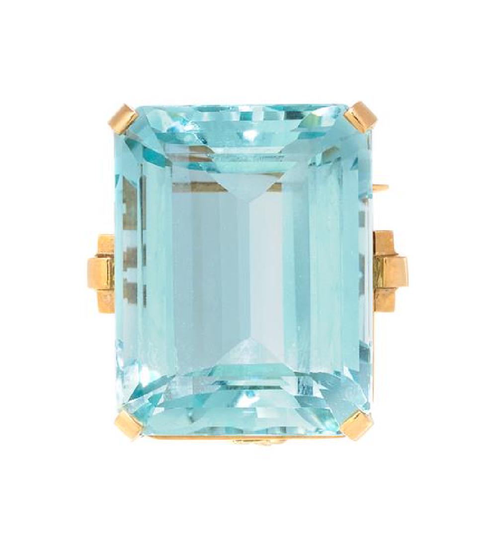 An 18 Karat Yellow Gold and Aquamarine Brooch/Pendant, (1 of 1)