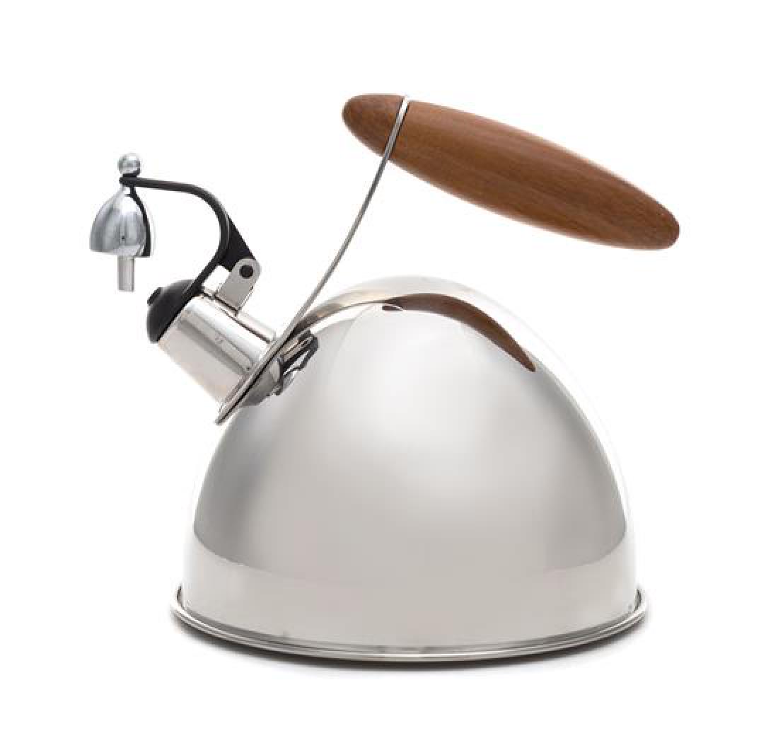 Nikolai Carels (Danish), Pickwick, England, kettle (1 of 1)