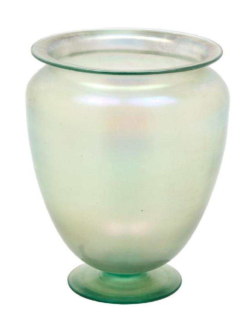 Steuben, FIRST HALF 20TH CENTURY, a Verre de Soie glass (1 of 1)