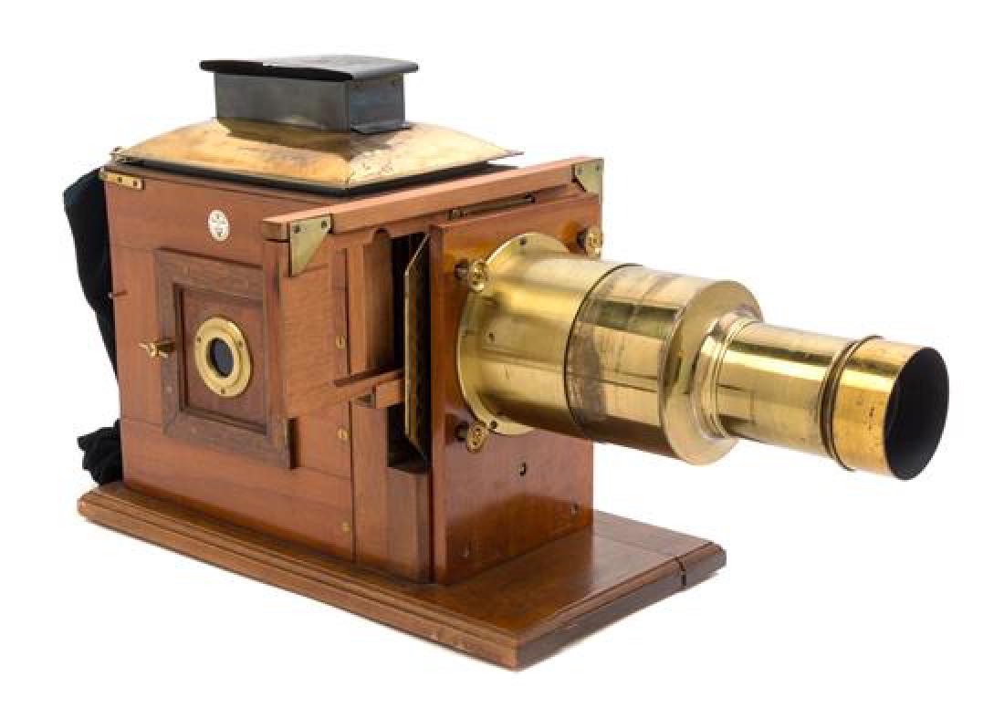 * An Scottish Mahogany Cased Magic Lantern (1 of 3)