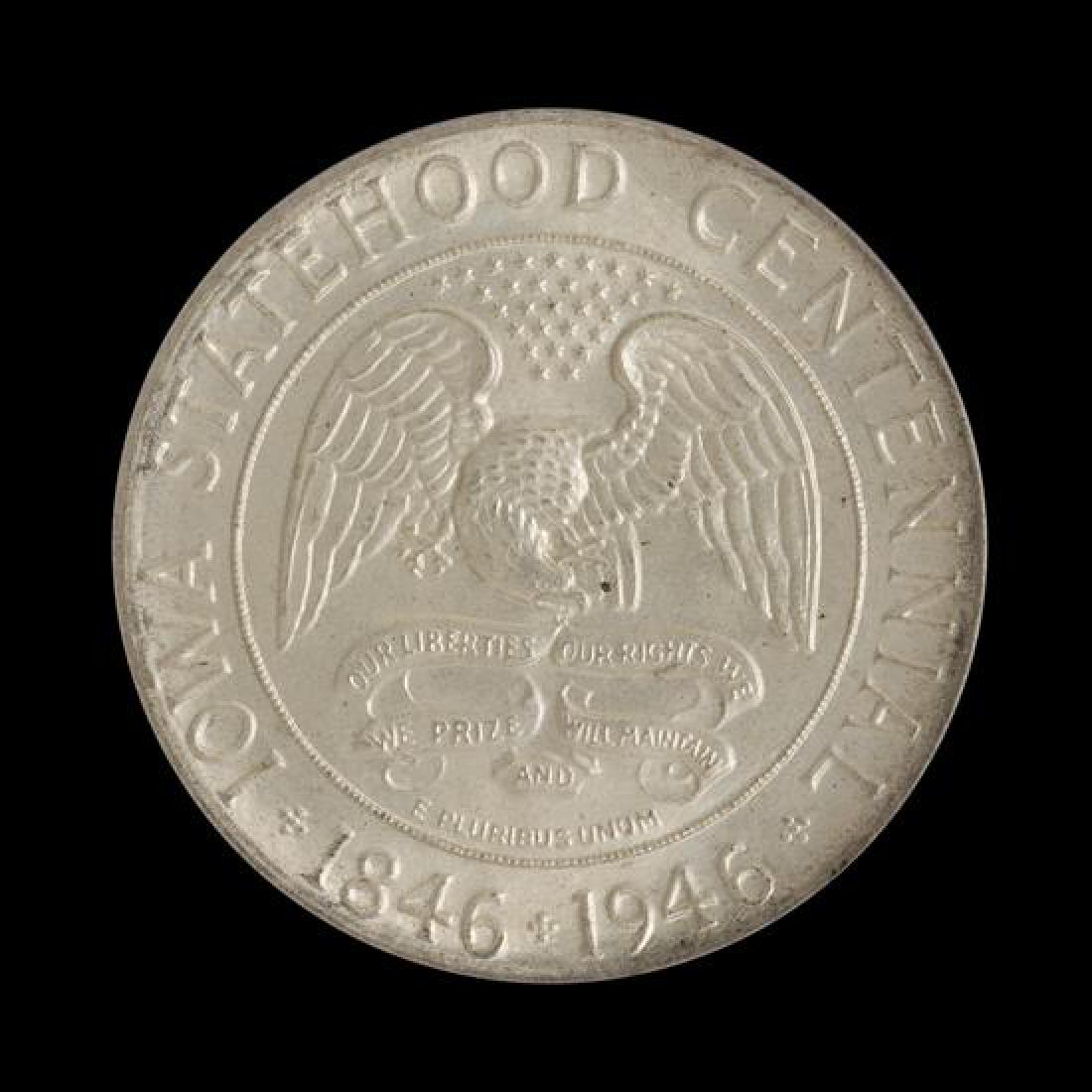 A United States 1946 Iowa Commemorative 50c Coin (1 of 3)