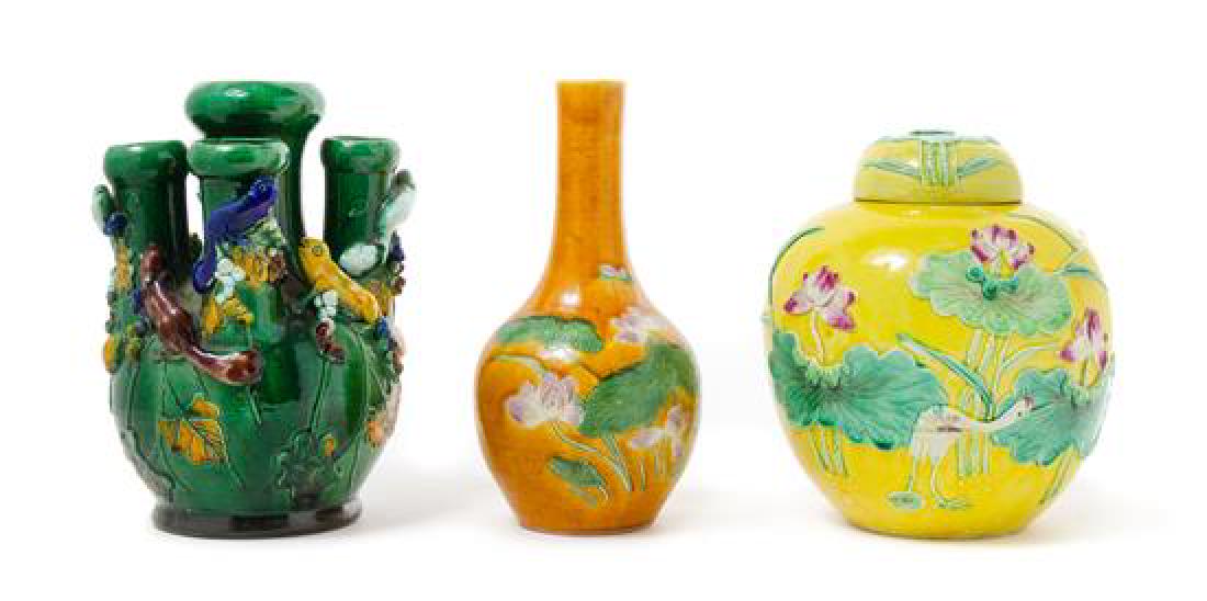 Three Chinese Fahua Porcelain Articles Height of the (1 of 2)