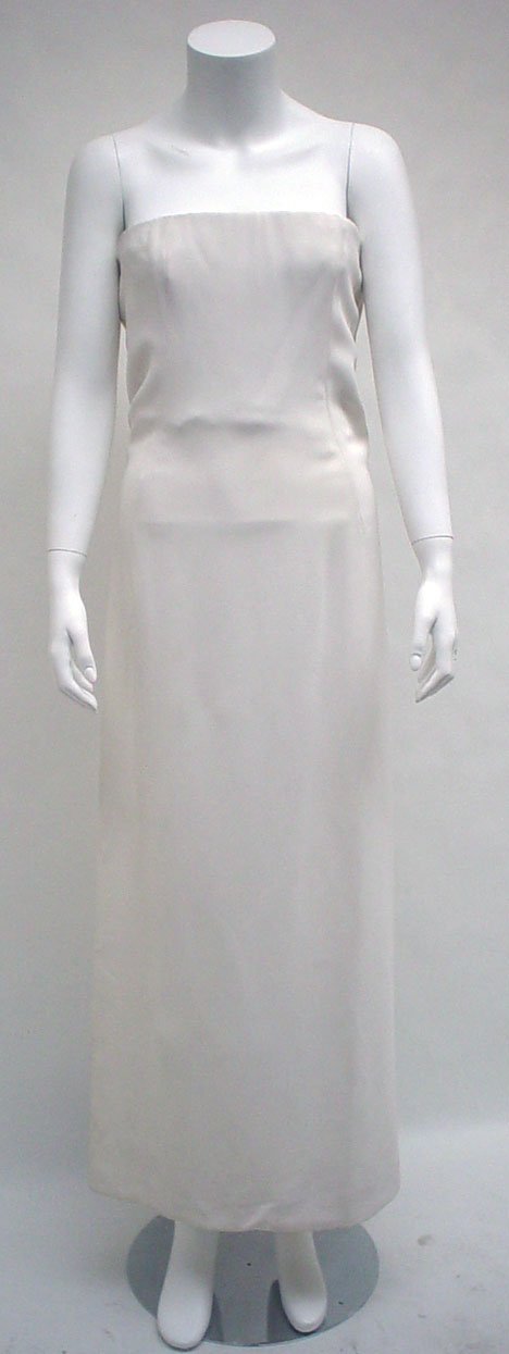 Guy Laroche white crepe jersey strapless column g: Guy Laroche white crepe jersey strapless column gown 1960s-70s Elegant simple strapless sheath with build-in tulle corsetting, double-zipper at the left side, full length. Size 6-8, labeled Guy Laroch
