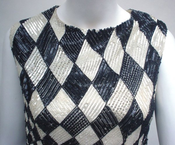 Op-Art black and white sequin gown with chiffon c - 4