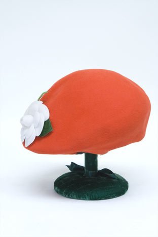 Guy LaRoche fiery red felt hat, 1960s, Begonia re: Guy LaRoche fiery red felt hat 1960s Begonia red structured beret with a white rose detail. Labeled Guy Laroche Paris / Made in France.""