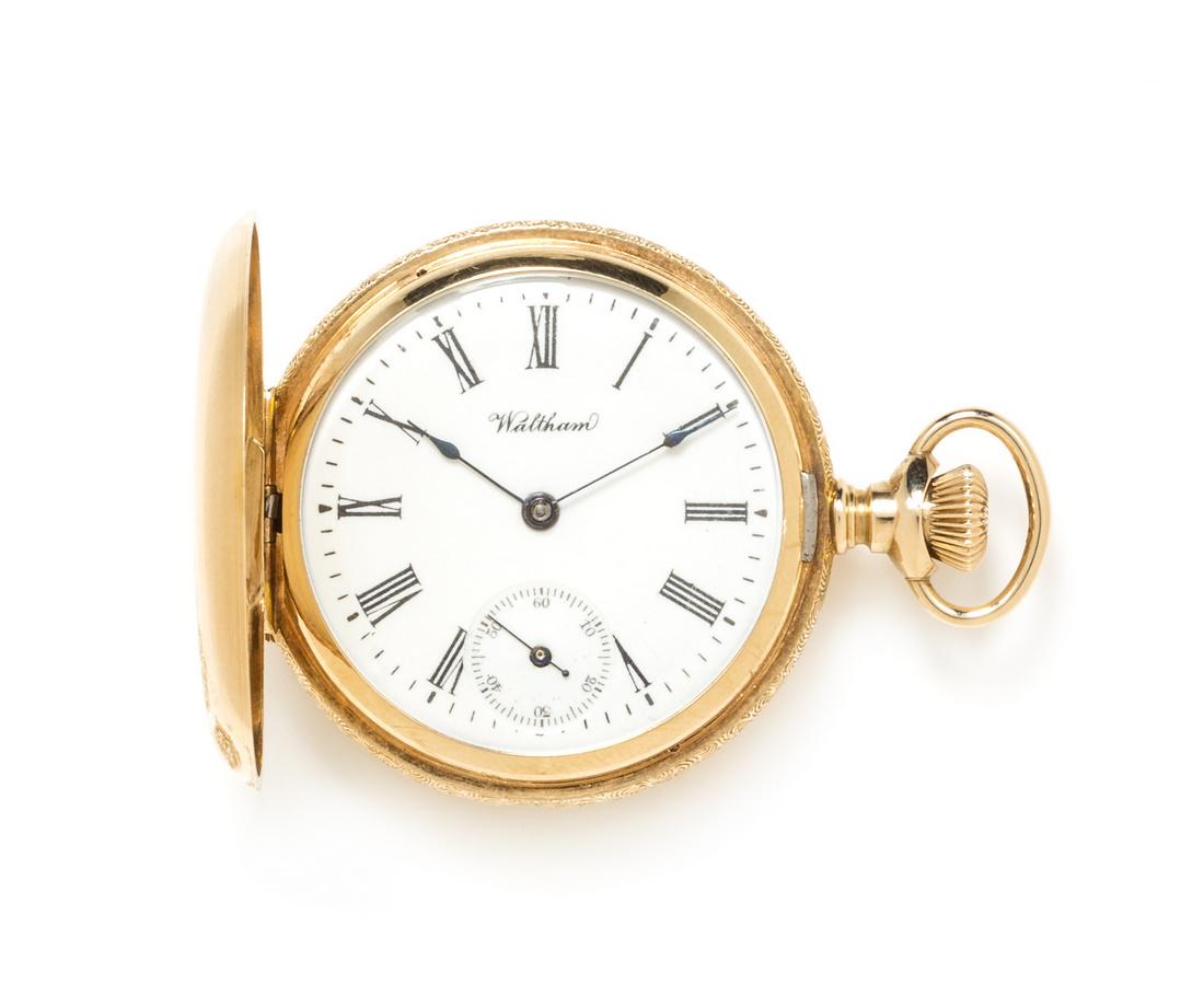 A 14 Karat Gold Hunter Case Pocket Watch, Waltham (1 of 3)