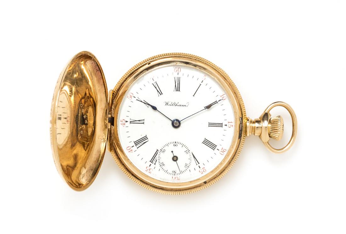 A 14 Karat Gold Hunter Case Pocket Watch, Waltham (1 of 3)