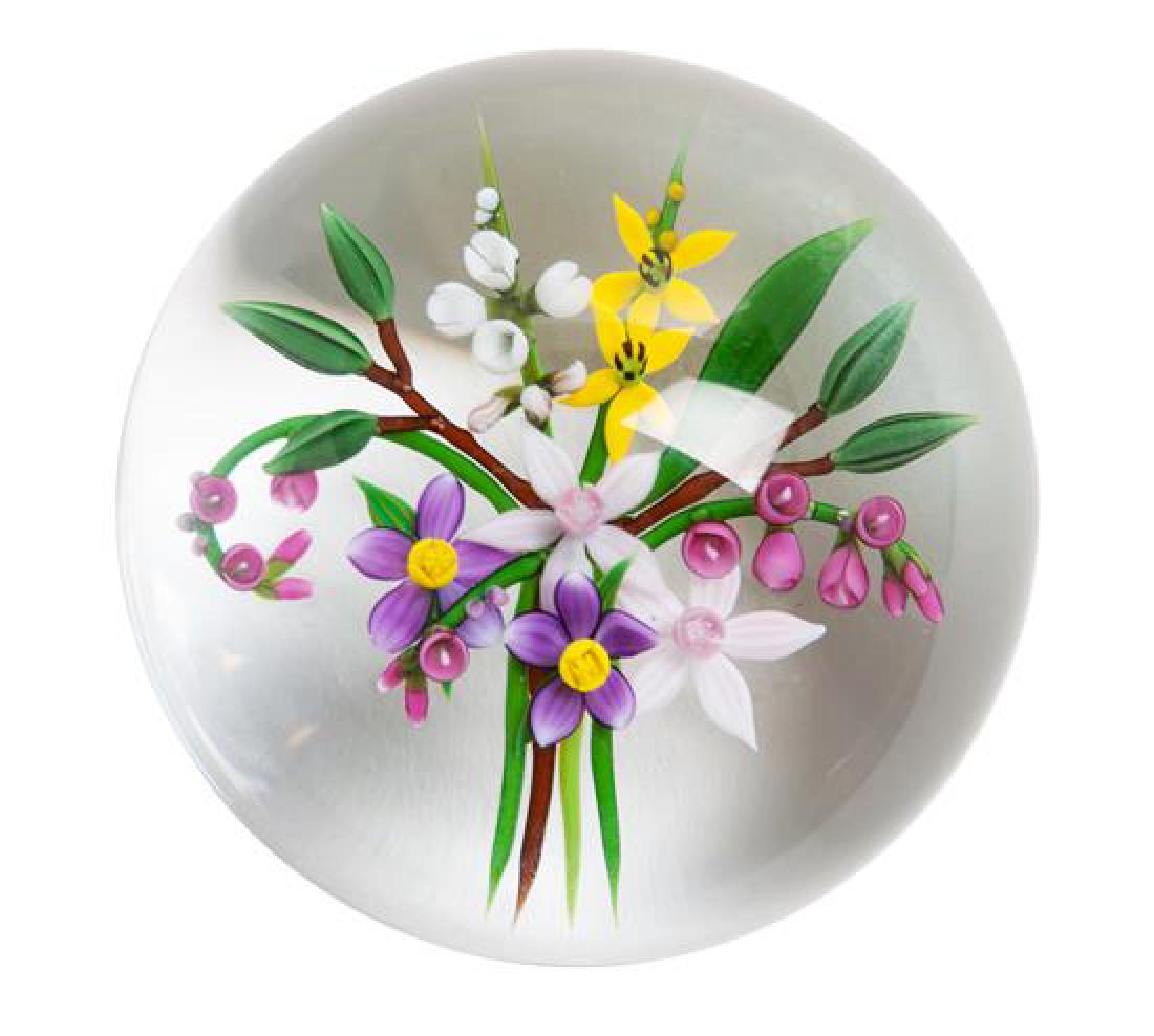 An Art Glass Paperweight Height 2 1/4 x diameter 3 (1 of 1)