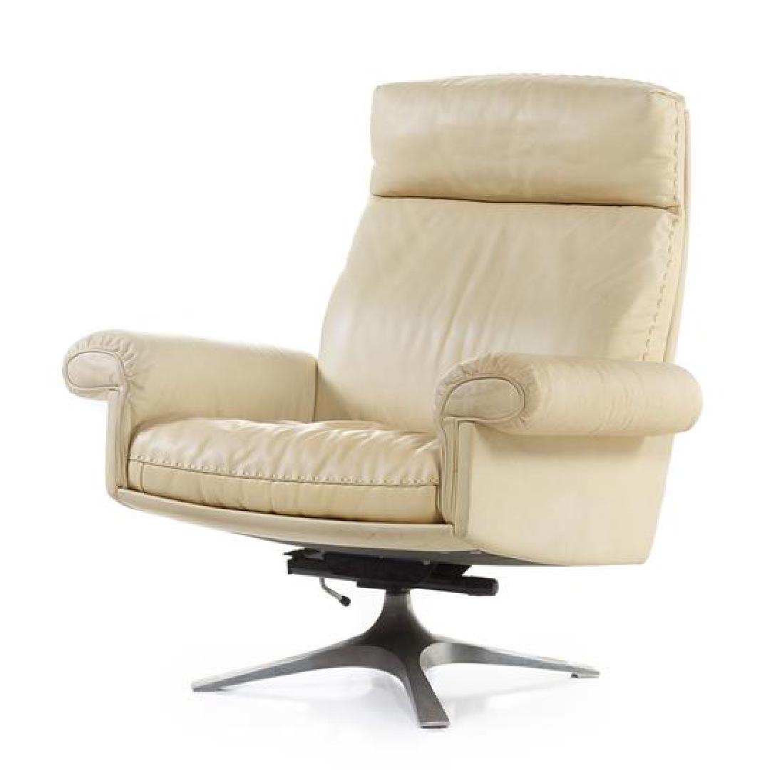 DeSede, Switzerland, c. 1970s, lounge chair with swivel (1 of 1)