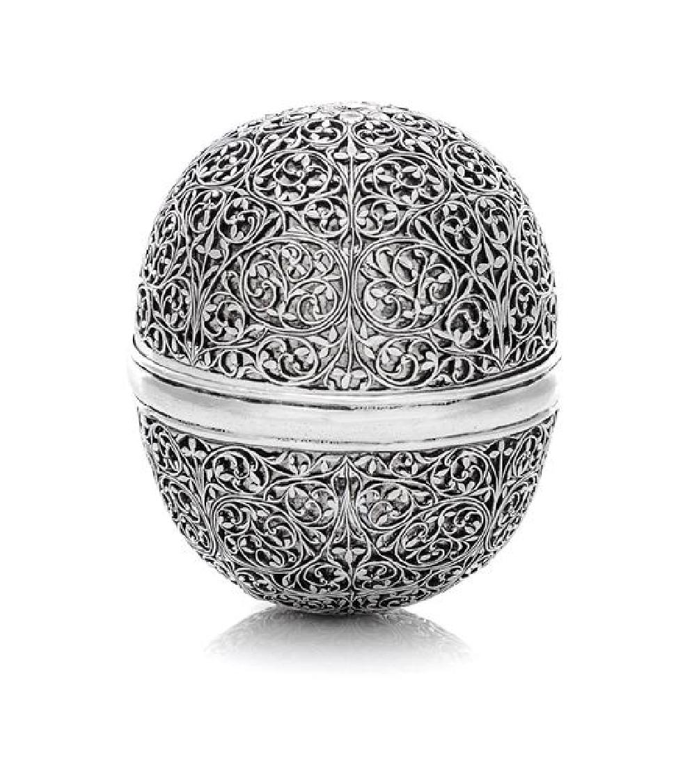 * A Continental Silver Bezoar Case, Probably Portuguese (1 of 1)