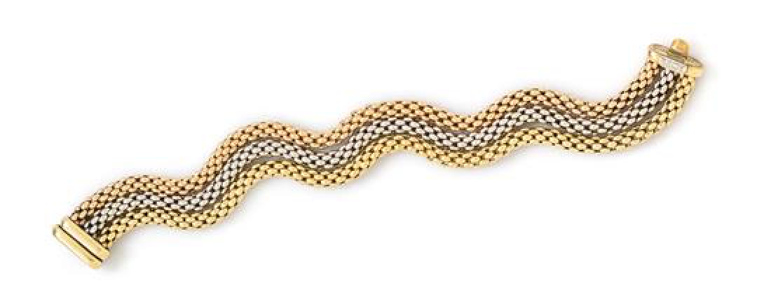 An 18 Karat Tricolor Gold Bracelet, Fope, 20.85 dwts.: An 18 Karat Tricolor Gold Bracelet, Fope, consisting of a yellow, rose, and white gold popcorn link chain with clasp. Stamp: FOPE 750 MOD. DEP. (Italian hallmark). 20.85 dwts. Estimate $650-850