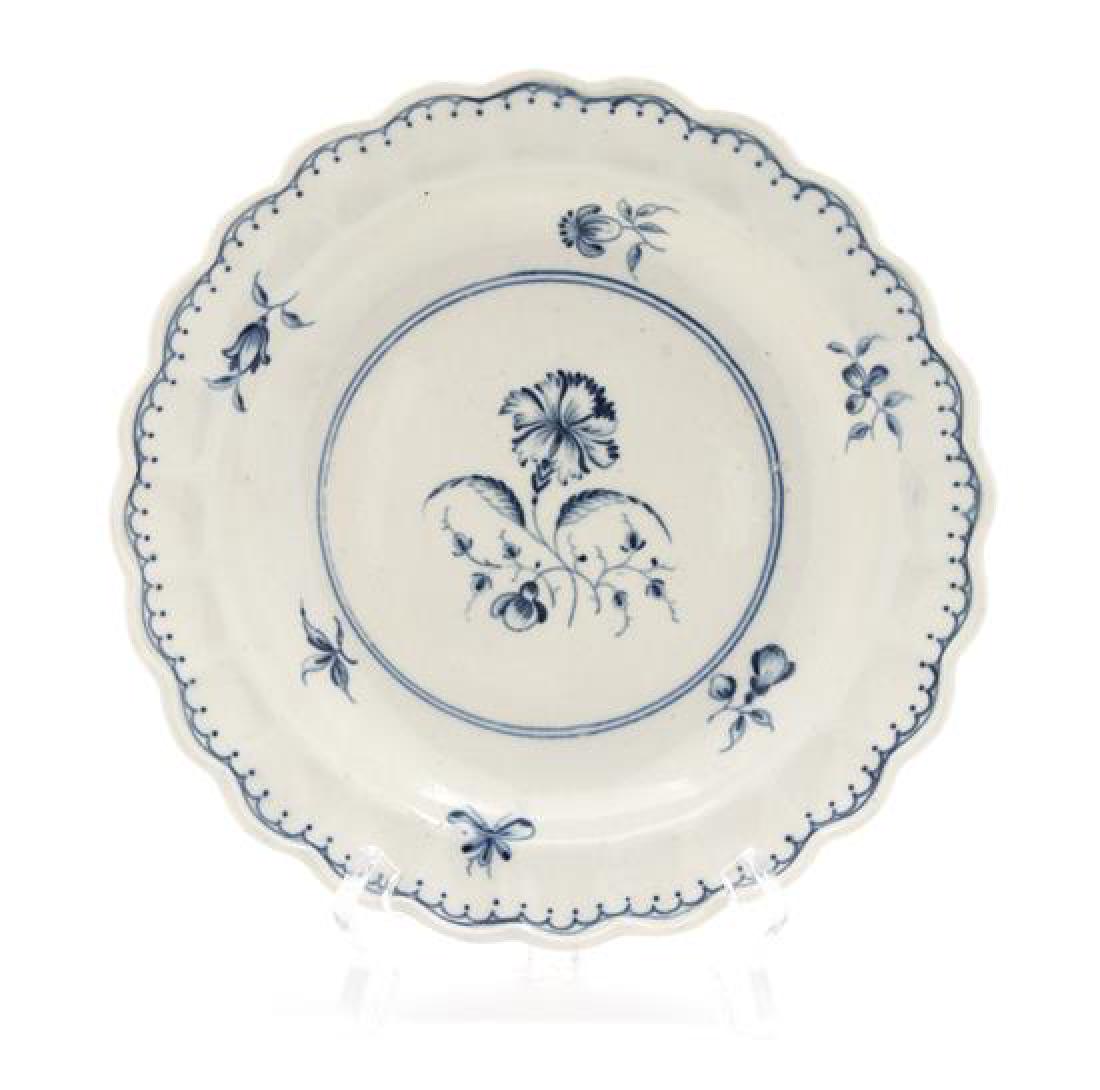 A Worcester Porcelain Scalloped Plate Diameter 7 1/2 (1 of 2)