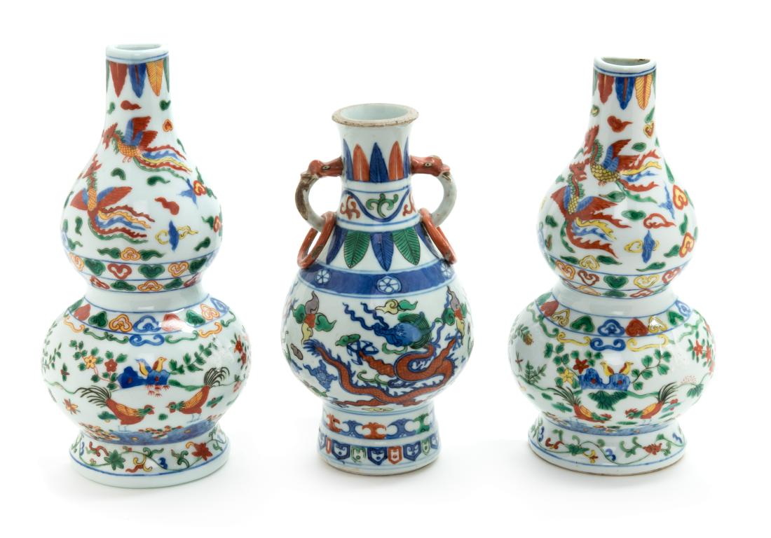 * Three Chinese Wucai Porcelain Vases Height of tallest (1 of 2)