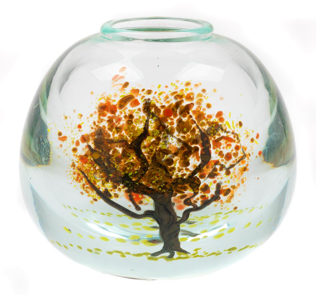 Dale Brownscombe, (American, b. 1945), Vase: Vase Dale Brownscombe, (American, b. 1945), blown glass, etched Dale Brownscombe 1979 to underside, Height 5 x diameter 6 inches