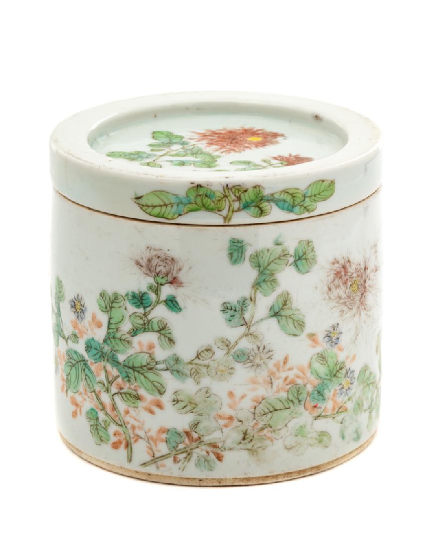 A Famille Rose Porcelain Covered Box (1 of 1)