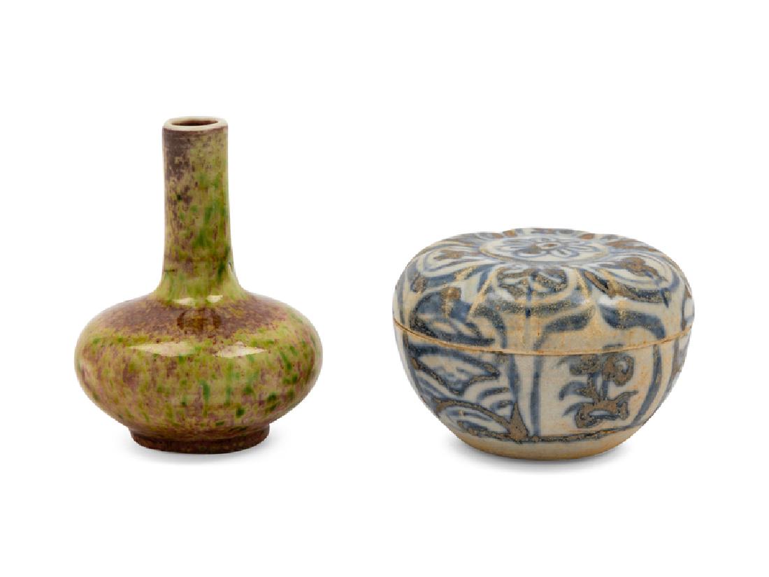 Two Chinese Porcelain Articles LATE 19TH CENTURY the (1 of 1)