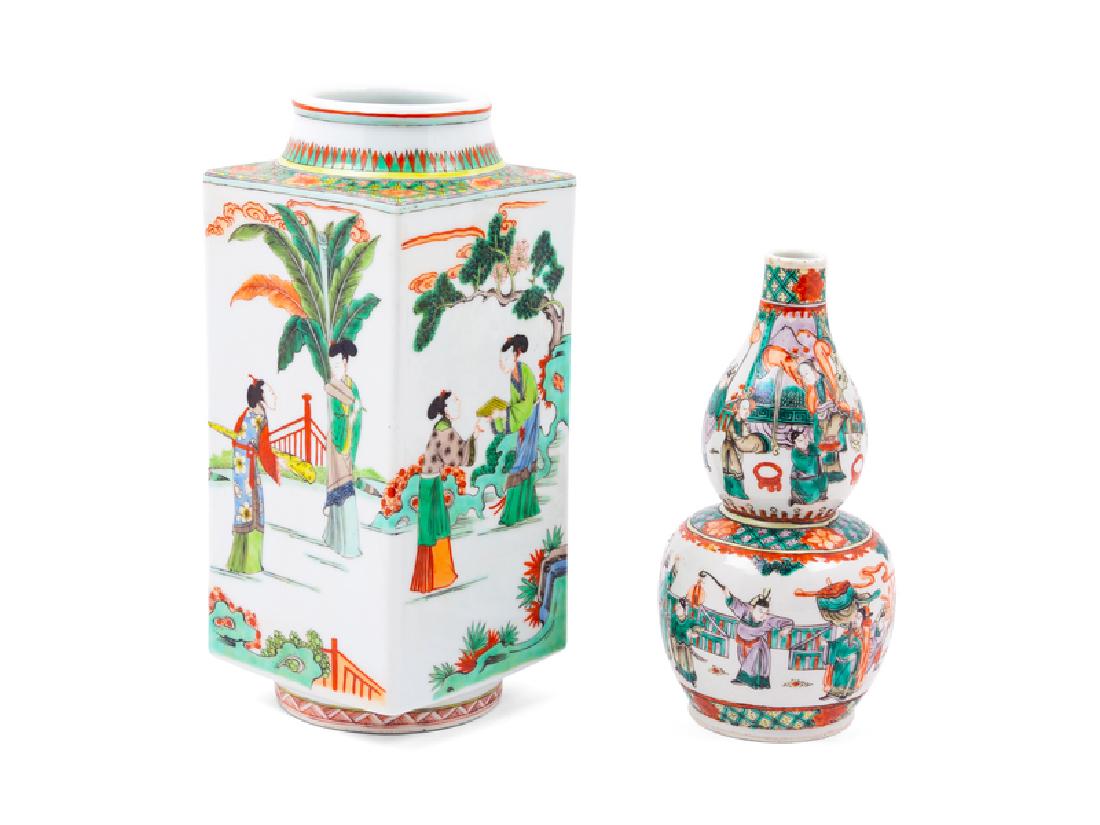 Two Chinese Famille Verte Porcelain Vases 20TH CENTURY (1 of 5)