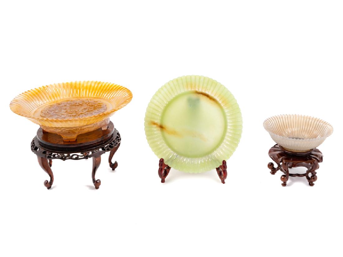 Three Chinese Mughal-Style Agate and Jade Chrysanthemum (1 of 1)