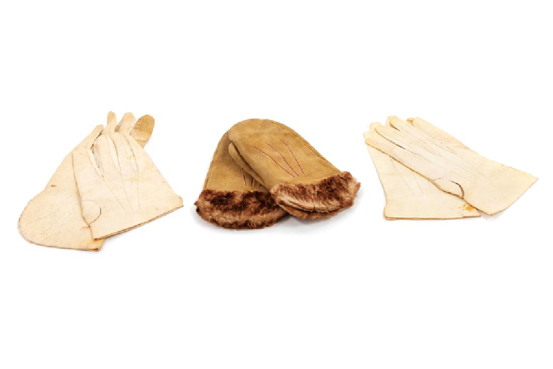 Men's 18th Century Gloves: Men's 18th Century Gloves Two pairs of off-white leather gloves and a pair of tan suede and fur mitts. One pair of white gloves has a longer gauntlet, with one gauntlet having been cut/shortened. The 