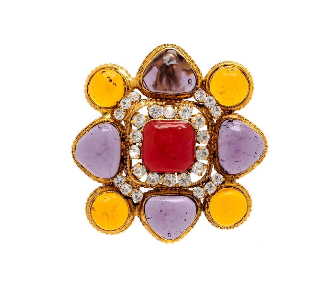 Chanel gripoix brooch deals