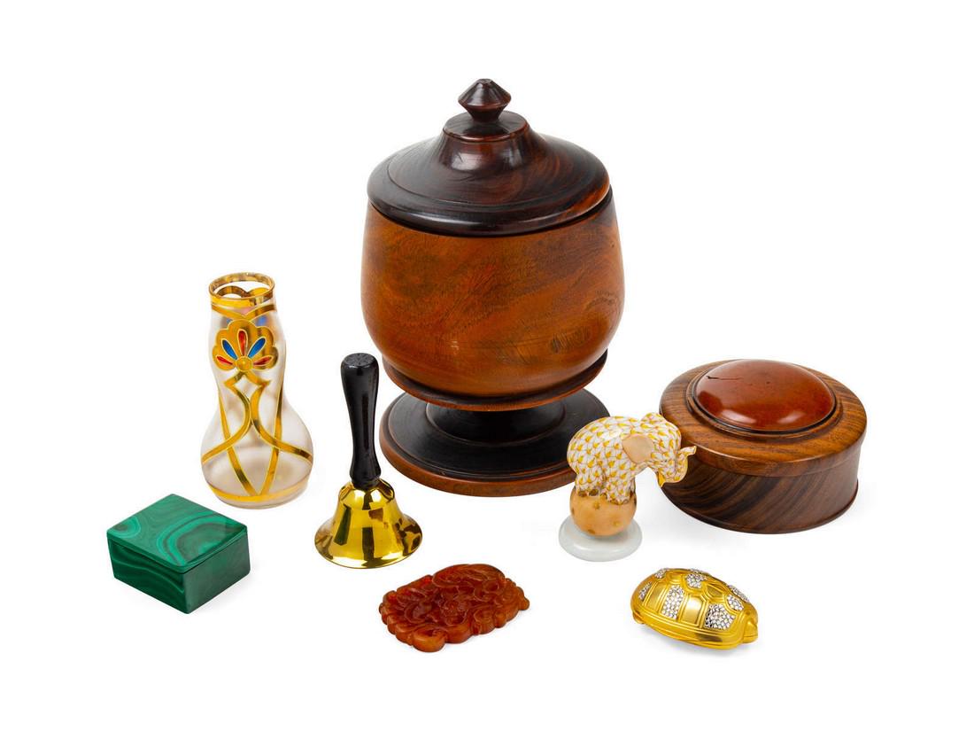 A Collection of Table Articles 19TH CENTURY AN (1 of 1)