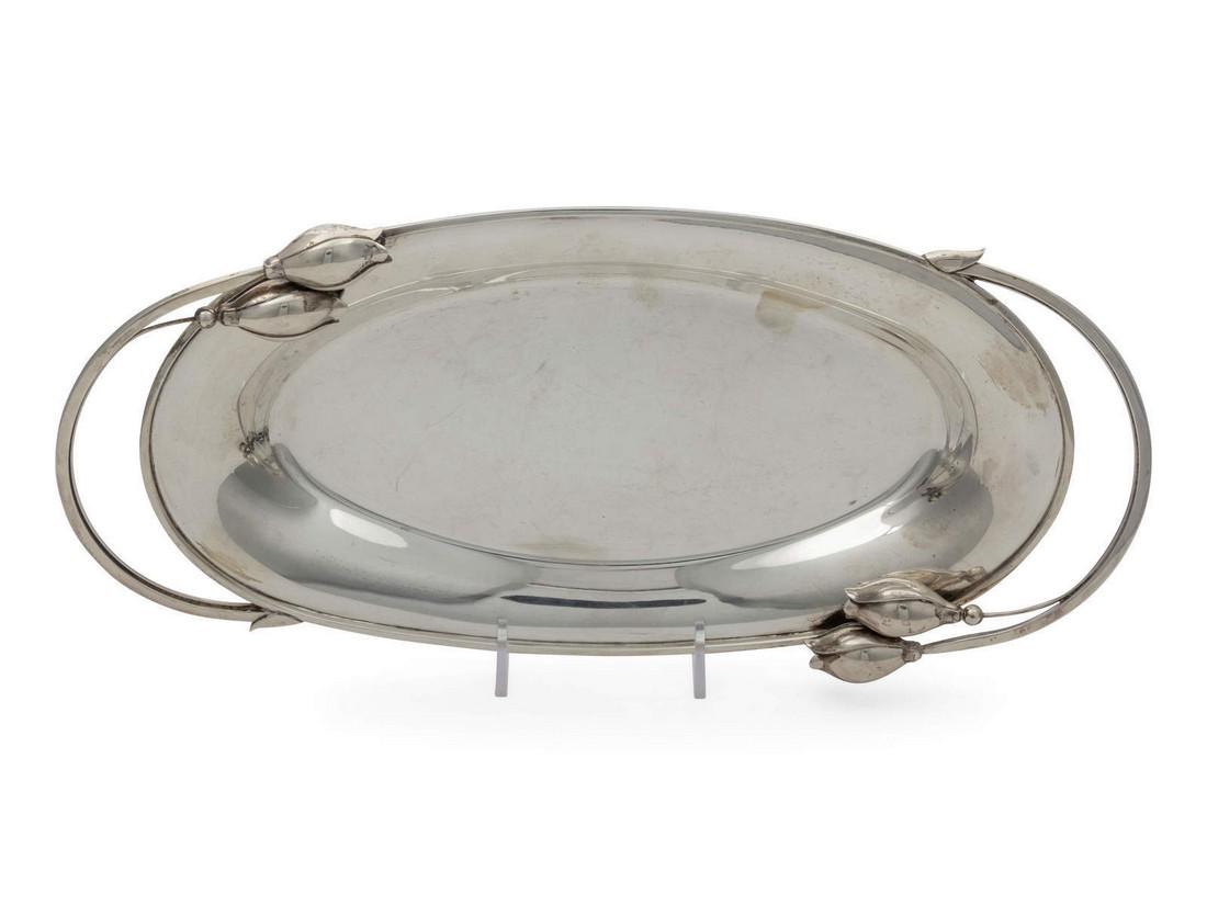 An American Silver Bread Dish 19.43 ozts. Widt (1 of 2)