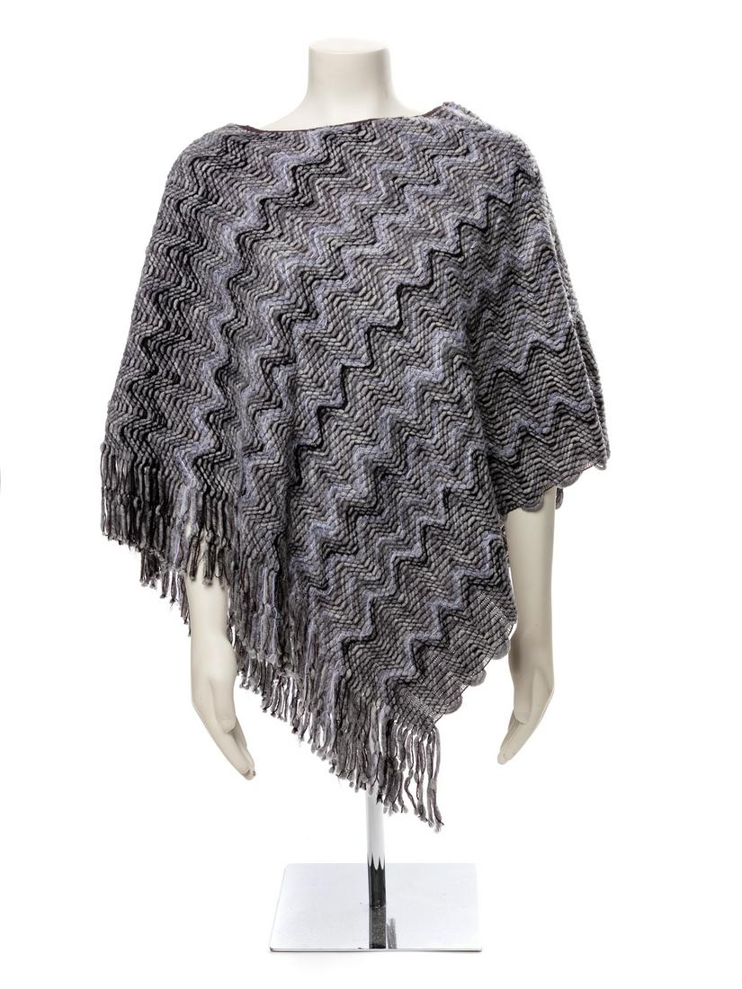 Missoni Gray Poncho, 1990-2000s: Missoni Gray Poncho, 1990-2000s Provenance: