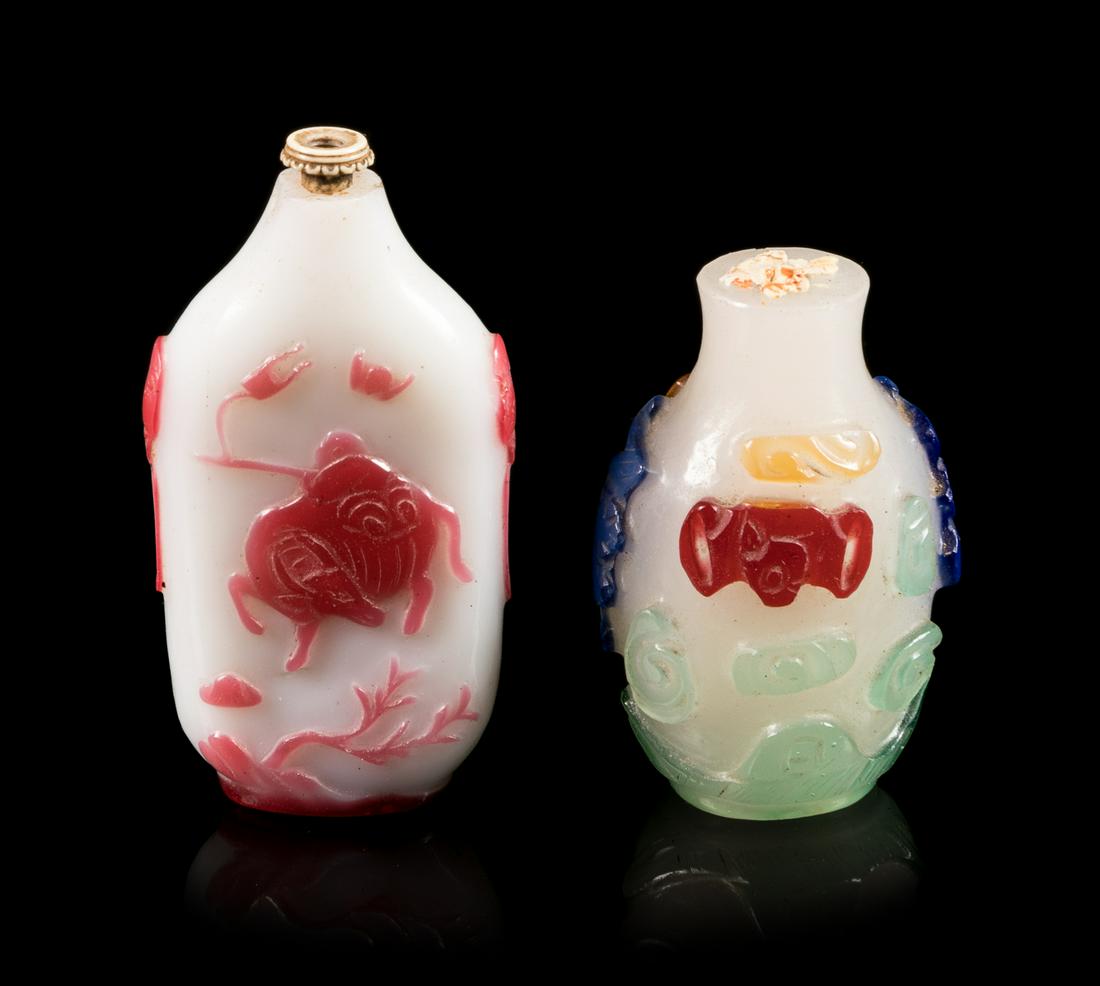 Two Chinese Peking Glass Snuff Bottles Larger: height 2 (1 of 2)