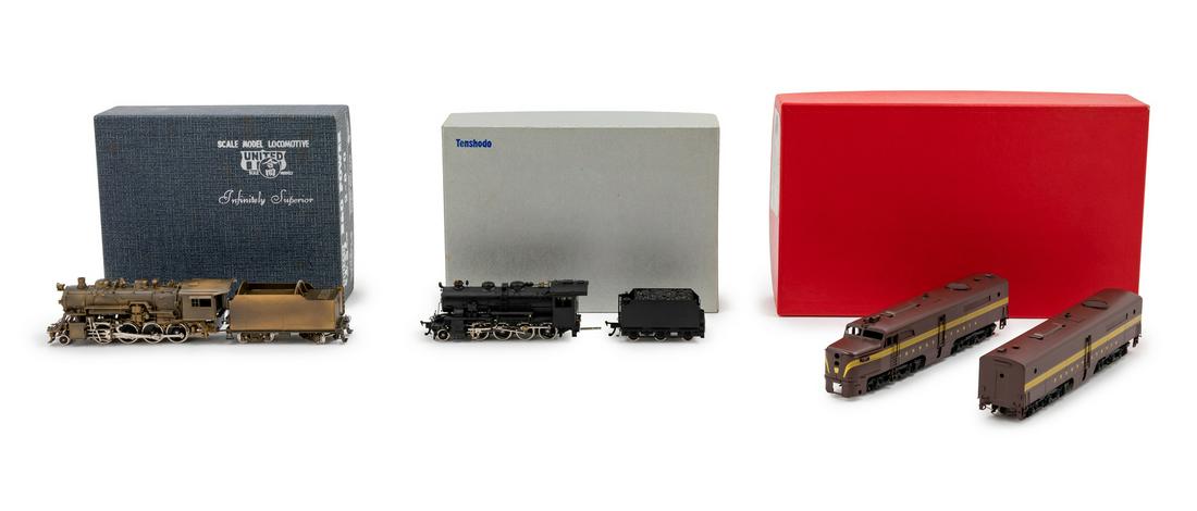 A Group of Three Factory Boxed Japanese HO-Gauge (1 of 1)