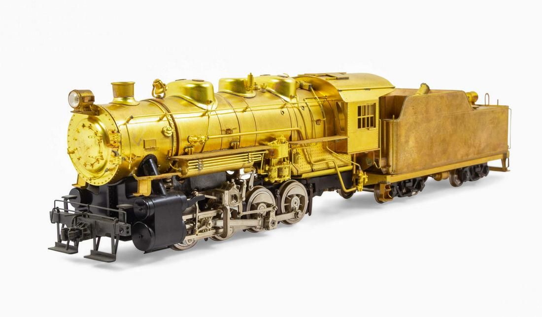 A KTM Brass O-Gauge 0-8-0 Locomotive and Tender (1 of 5)