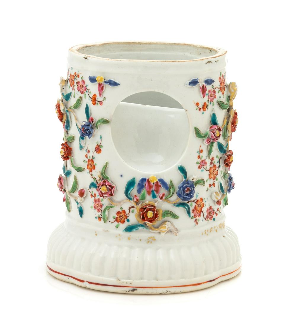 A Chinese Export Famille Rose Porcelain Watch Stand (1 of 1)