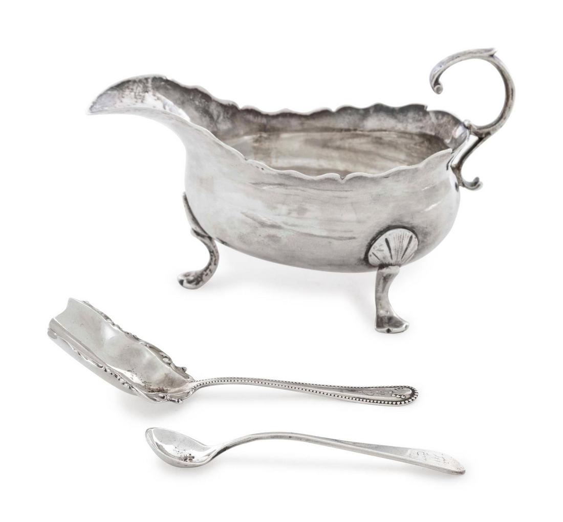 A George II Silver Sauce Boat (1 of 2)