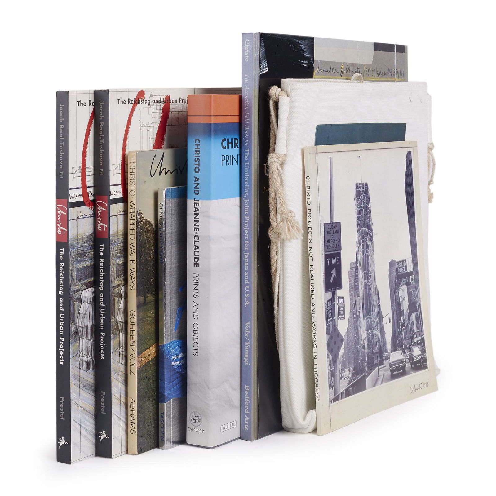 Group of Art Reference Books, Christo and Jeanne-Claude (1 of 1)