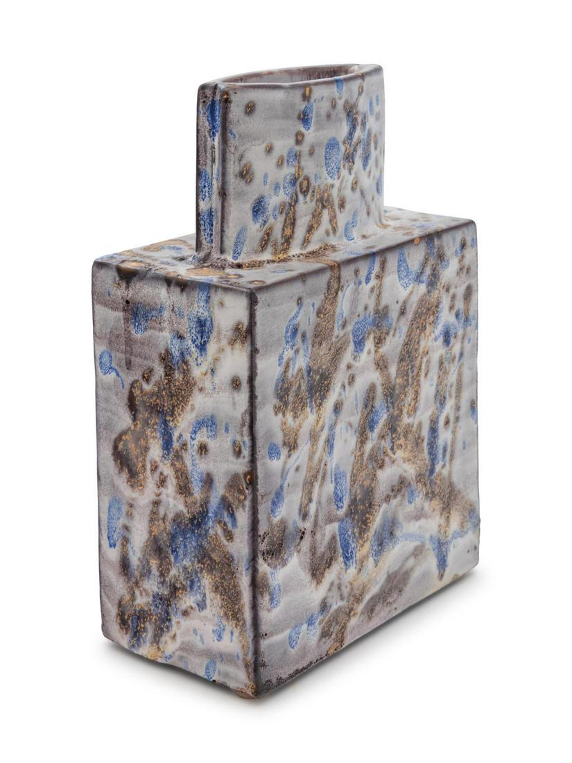 Marcello Fantoni Large Vase Bitossi / Raymor: Marcello Fantoni (Italian, 1915-2011) Large Vase Bitossi / Raymor signed to underside H 13 inches