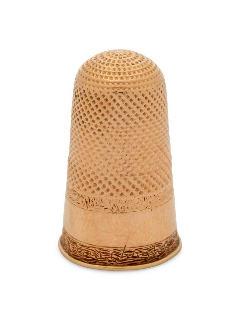 A 14-Karat Yellow Gold Thimble (1 of 2)