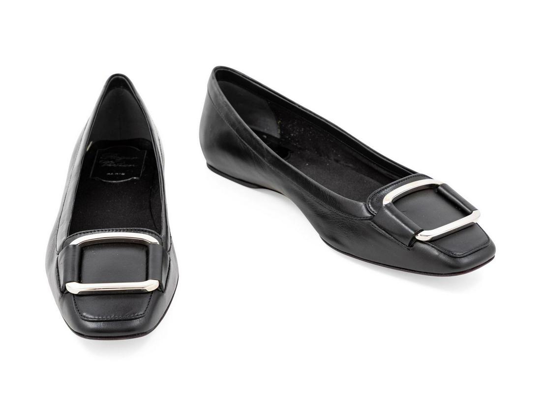 Andrea Pfister, Pupi D' Angieri & Roger Vivier Shoes,: Andrea Pfister, Pupi D' Angieri & Roger Vivier Shoes, 1980-2000s The first: Brown leather with tan ostrich leather heel and toe. Stamped: Pupi D'Angieri, Made in Italy. Stamped: 6.5 The second: Orange