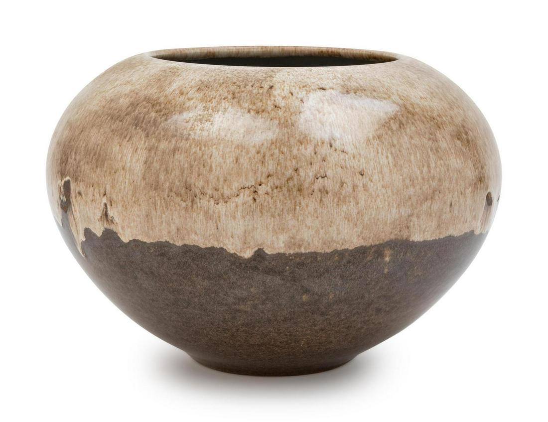 Alvino Bagni (Italian, 20th Century): Alvino Bagni (Italian, 20th Century) Raymor/Bitossi, Italy Vase glazed stoneware manufacturer's paper label to underside Height 7 x diameter 10 1/2 inches.