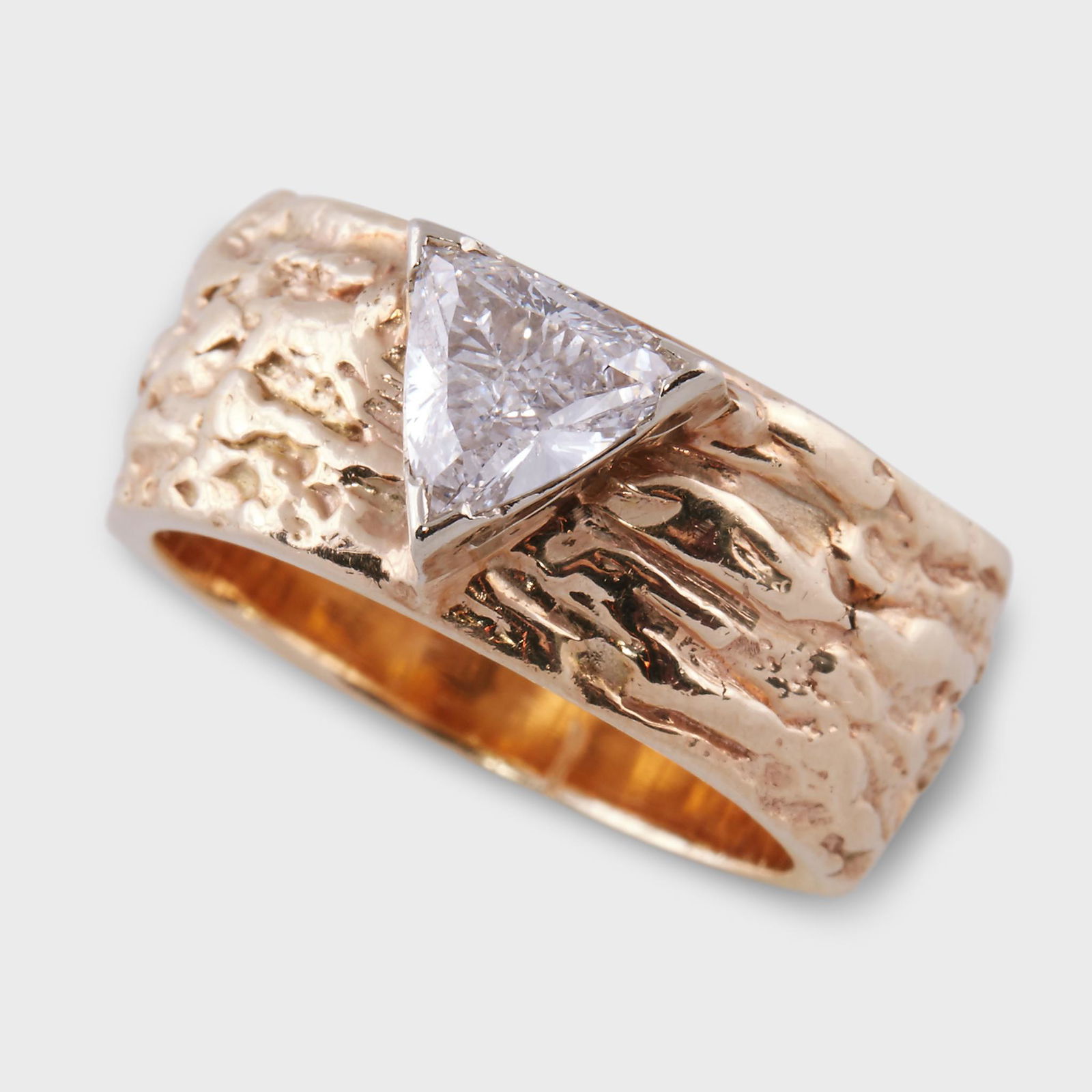 A diamond and fourteen karat gold ring, (1 of 2)