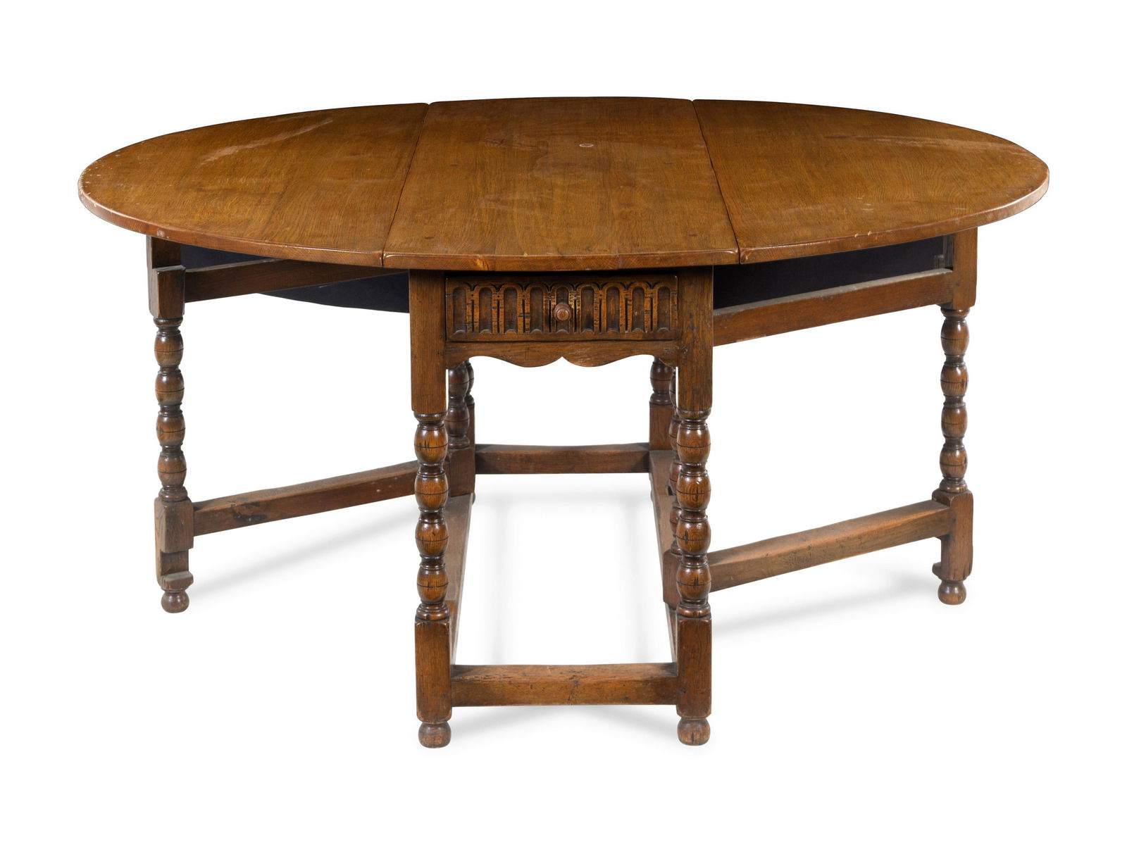 A William and Mary Style Oak Drop-Leaf Table (1 of 2)