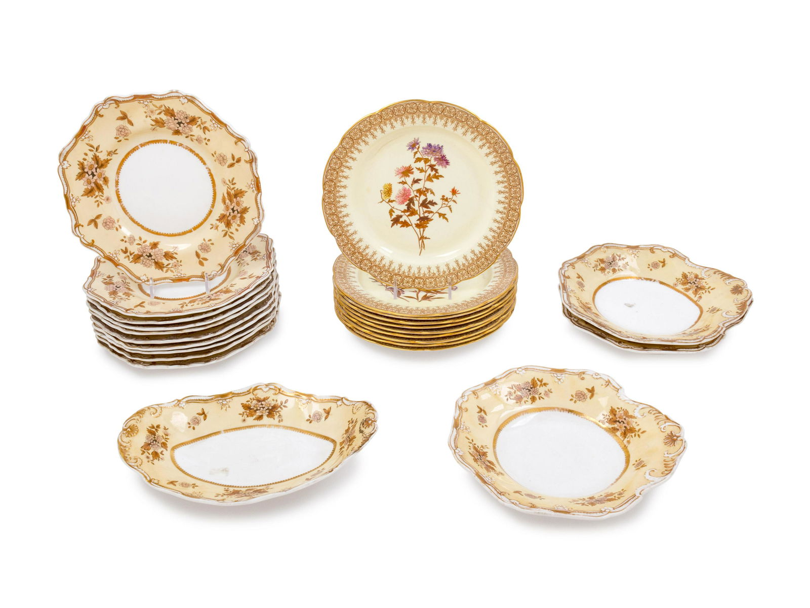 A Set of Twelve Royal Worcester Plates (1 of 3)