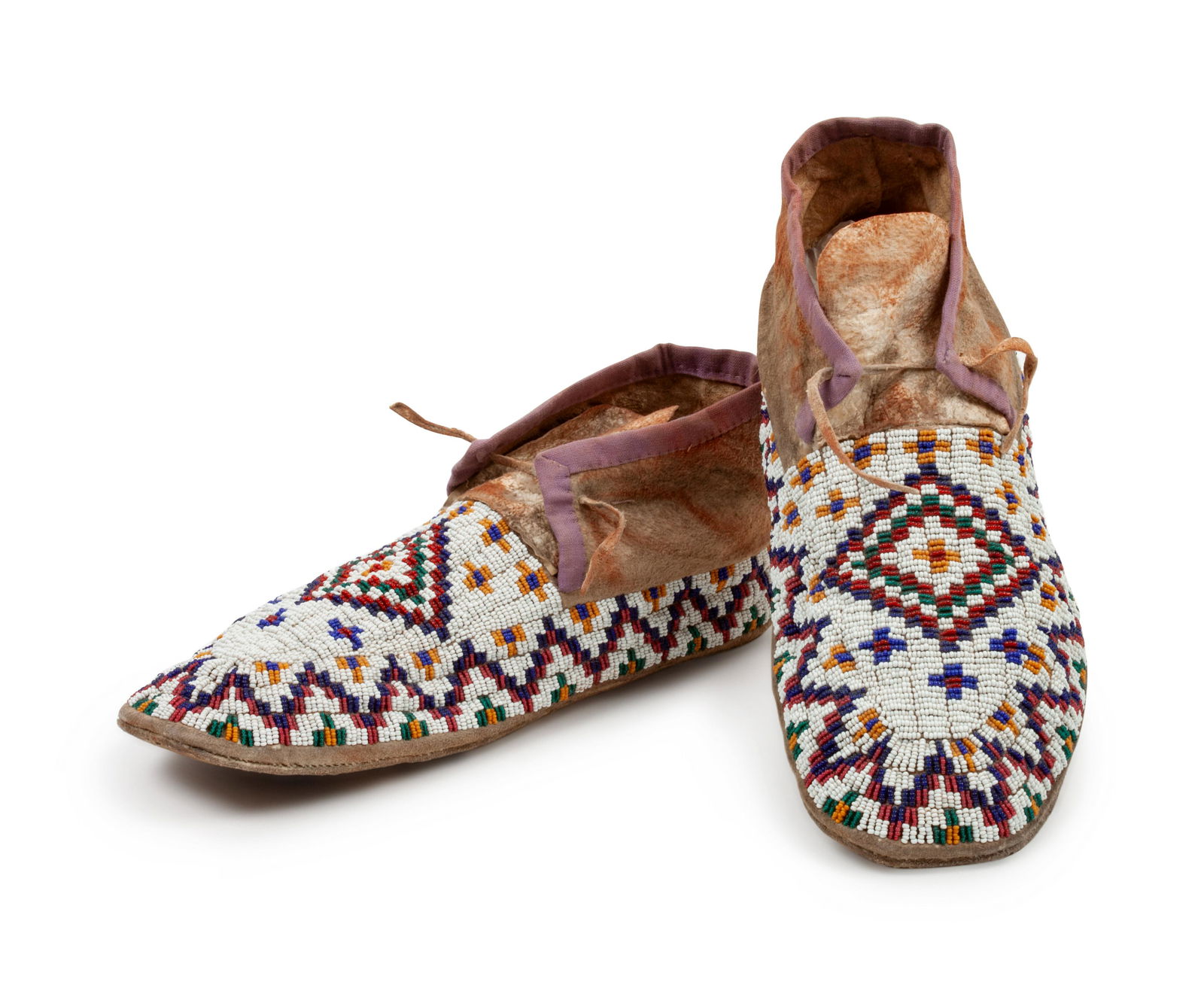 Northern Plains Beaded Hide Moccasins  length 11 inches (1 of 2)