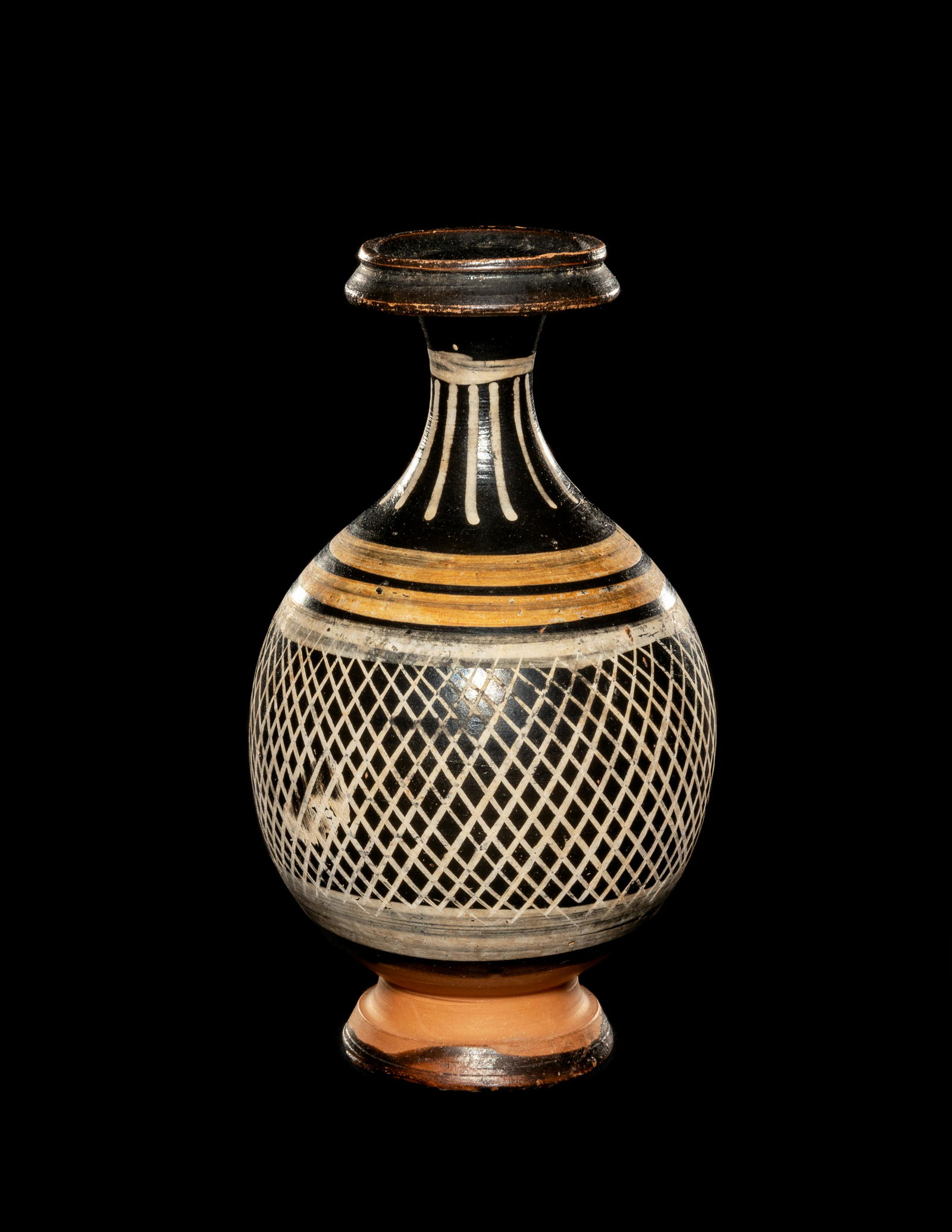 An Apulian Gnathian-Ware Lattice Pattern Bottle (1 of 3)