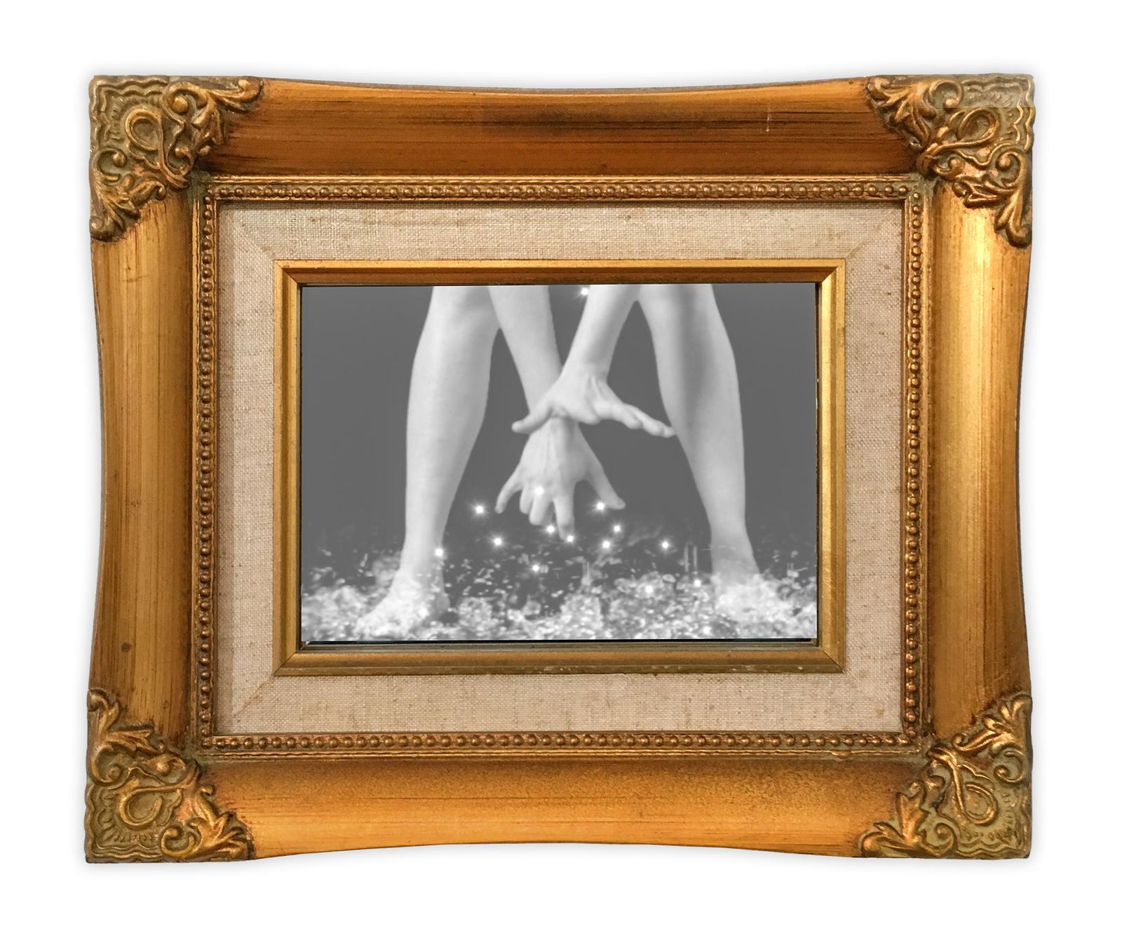 Beto Santiago, Adora, 2018 (1 of 1)