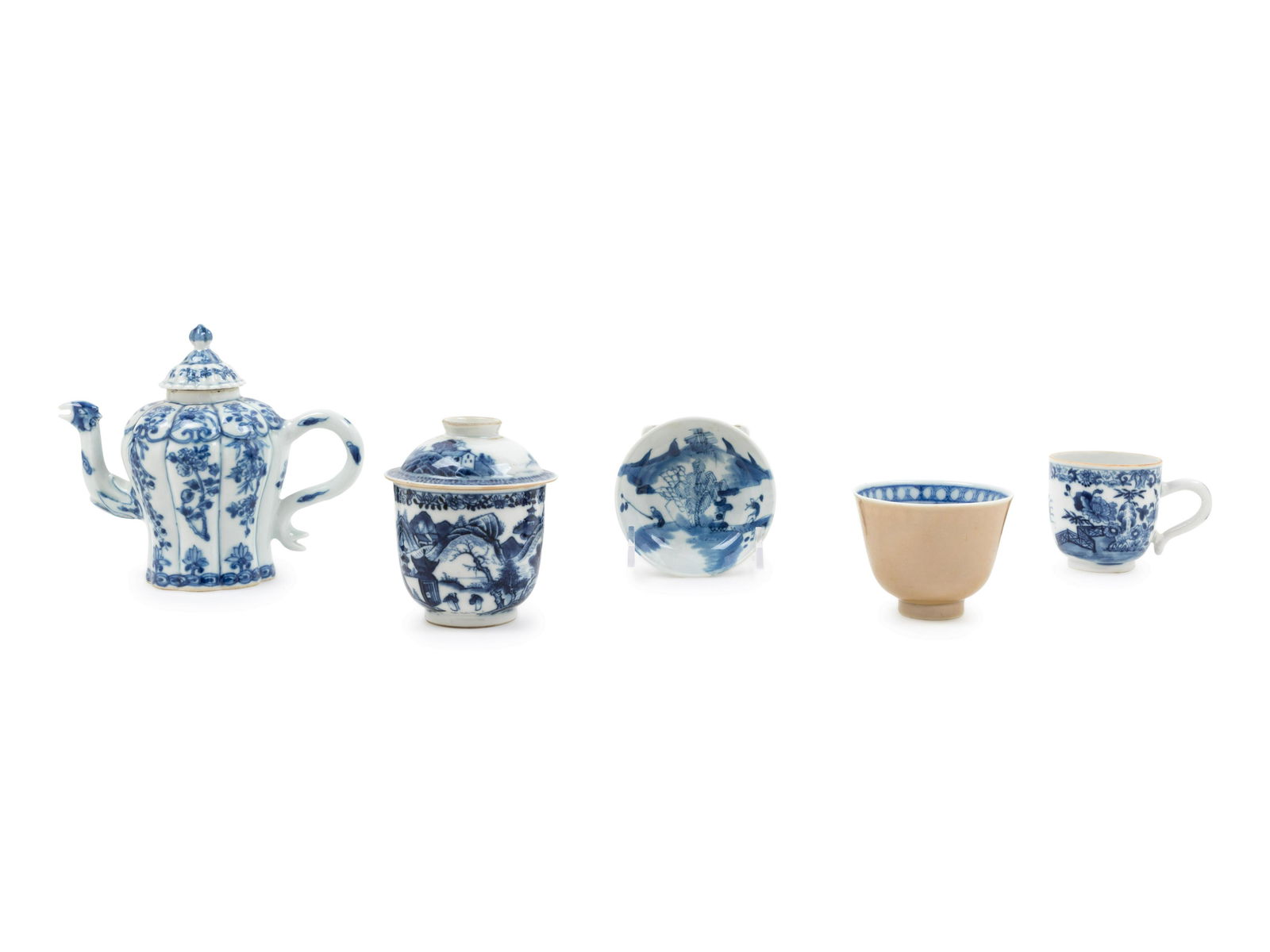 Five Chinese Export Blue and White Porcelain Wares (1 of 2)