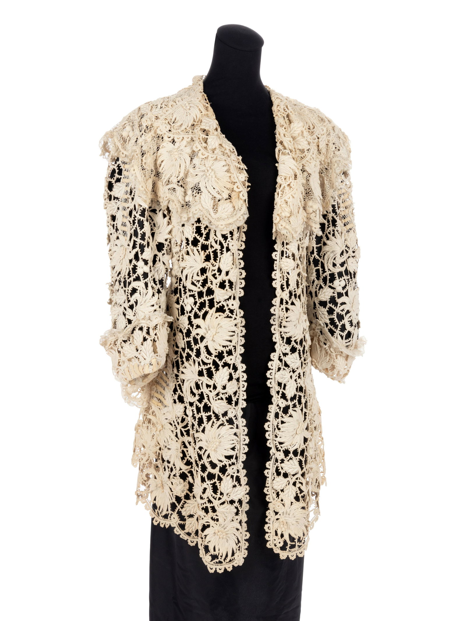 Edwardian Lace Jacket, 1900-10s: Edwardian Lace Jacket, 1900-10s Edwardian lace jacket with a wide collar and cuffed sleeves. The jacket has a center front opening, but no closures. The flared hips fall into a hem that is longer in t