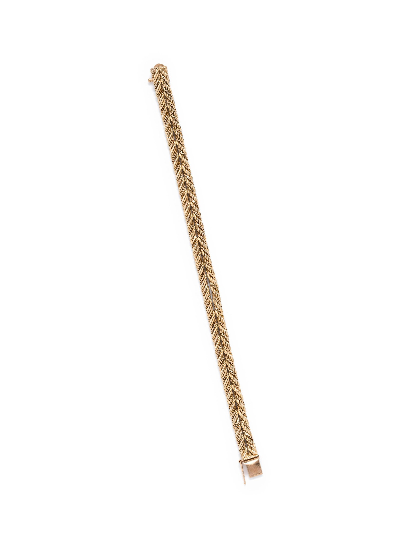 YELLOW GOLD BRACELET: YELLOW GOLD BRACELET Consisting of two attached rope gold chains with twisted box chain. Stamp: 14K. 19.15 dwt.