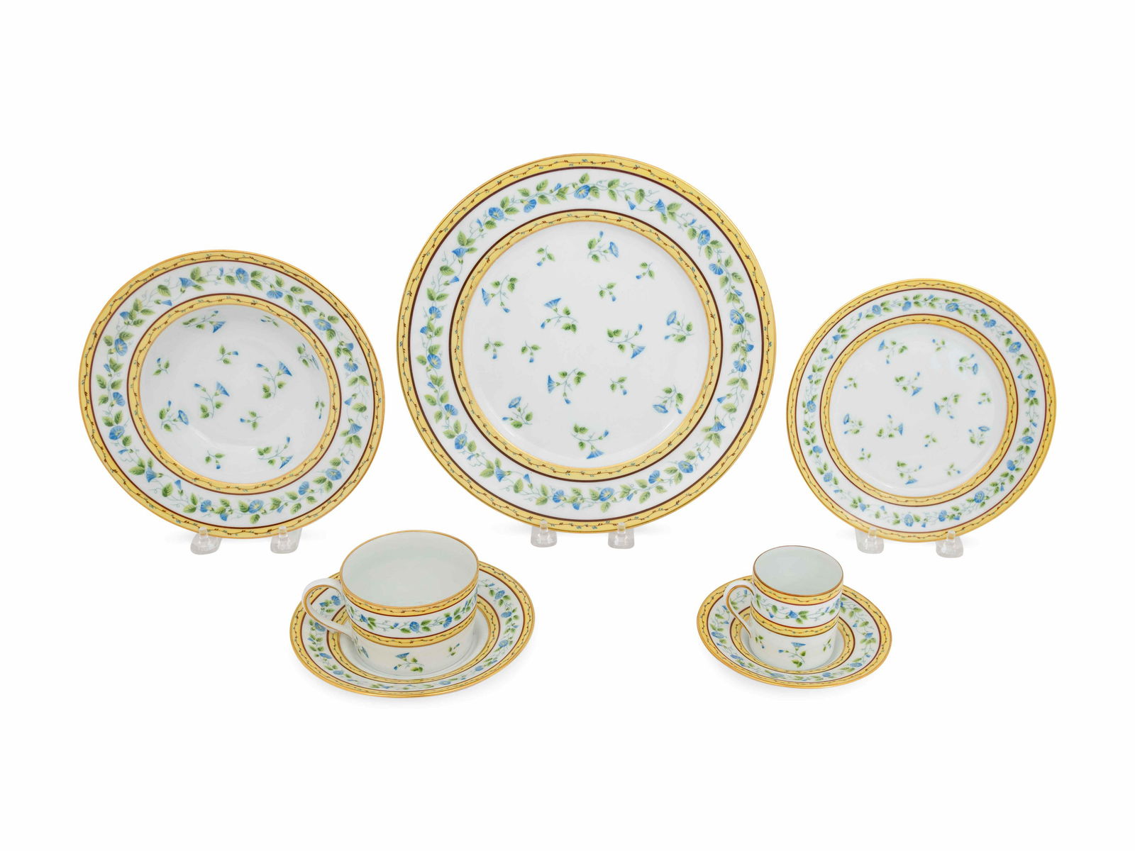 A Limoges Porcelain Part Dinner Service Diameter of (1 of 1)