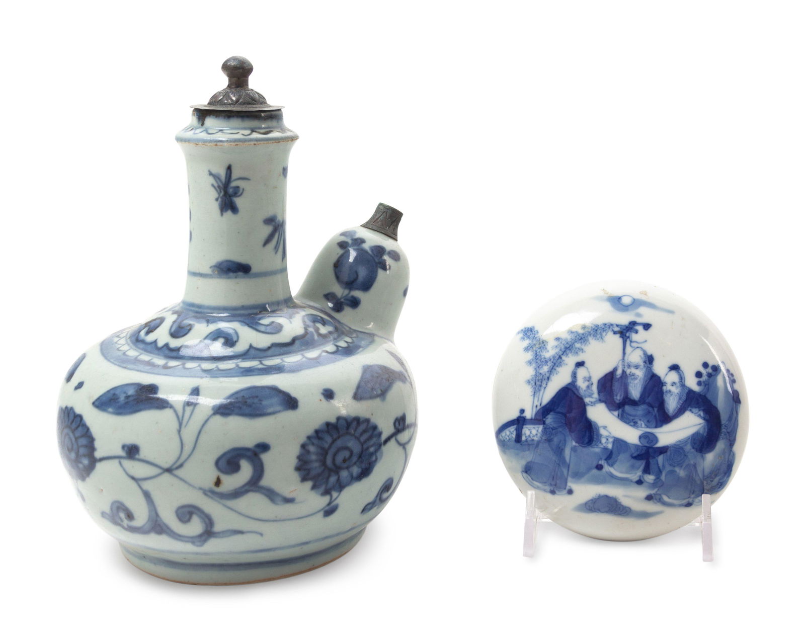 Two Chinese Blue and White Porcelain Articles (1 of 2)