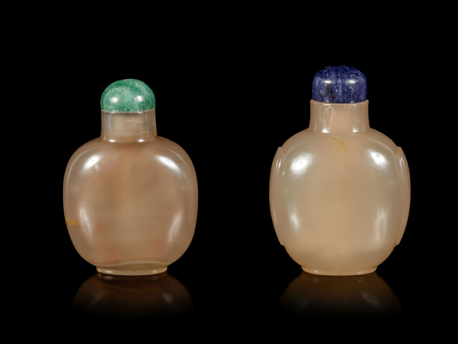 Two Chinese Agate Snuff Bottles (1 of 4)