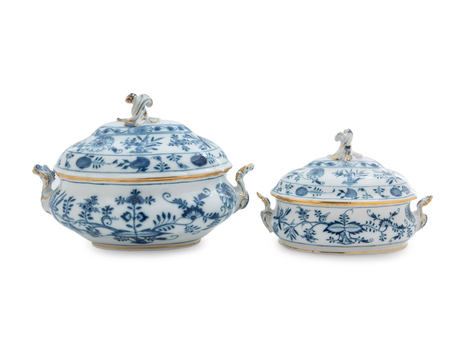 Two Meissen Blue Onion Porcelain Tureens: Two Meissen Blue Onion Porcelain Tureens Late 19th/Early 20th Century Height of larger example 10 x width 14 1/2 inches.